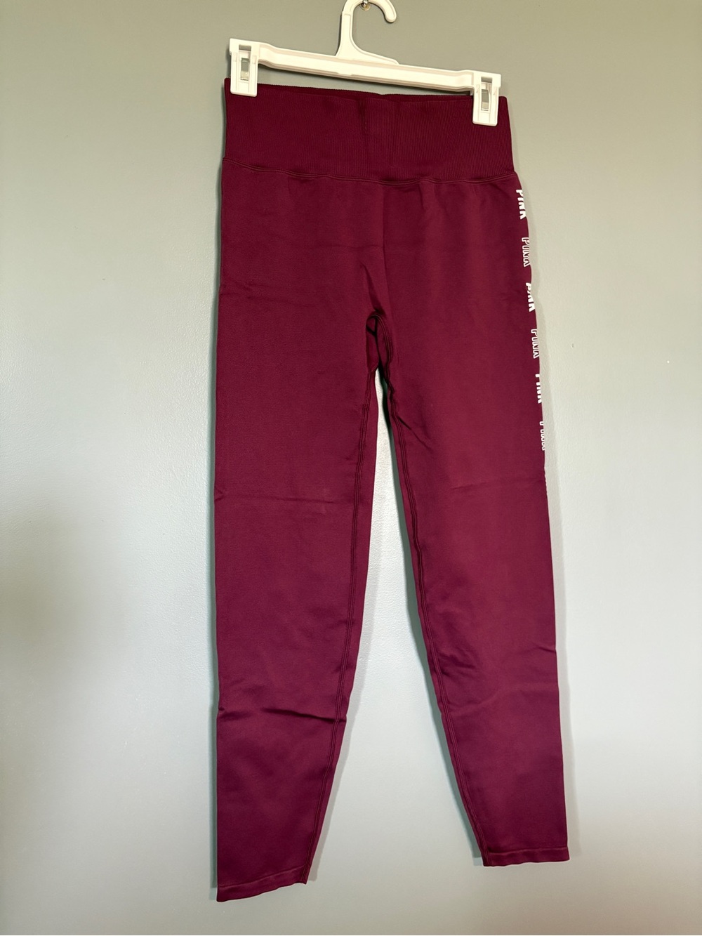 VS Pink women’s High-Waist Burgundy Leggings | M | Gym Ready Cozy Lounge